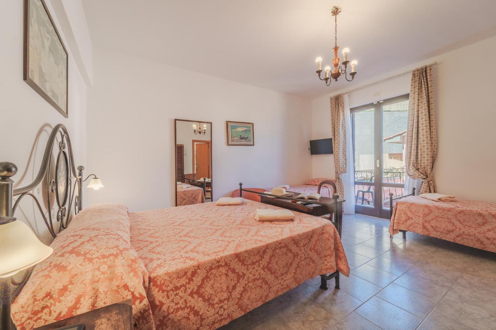 Lo Scirocco Hotel Fetovaia