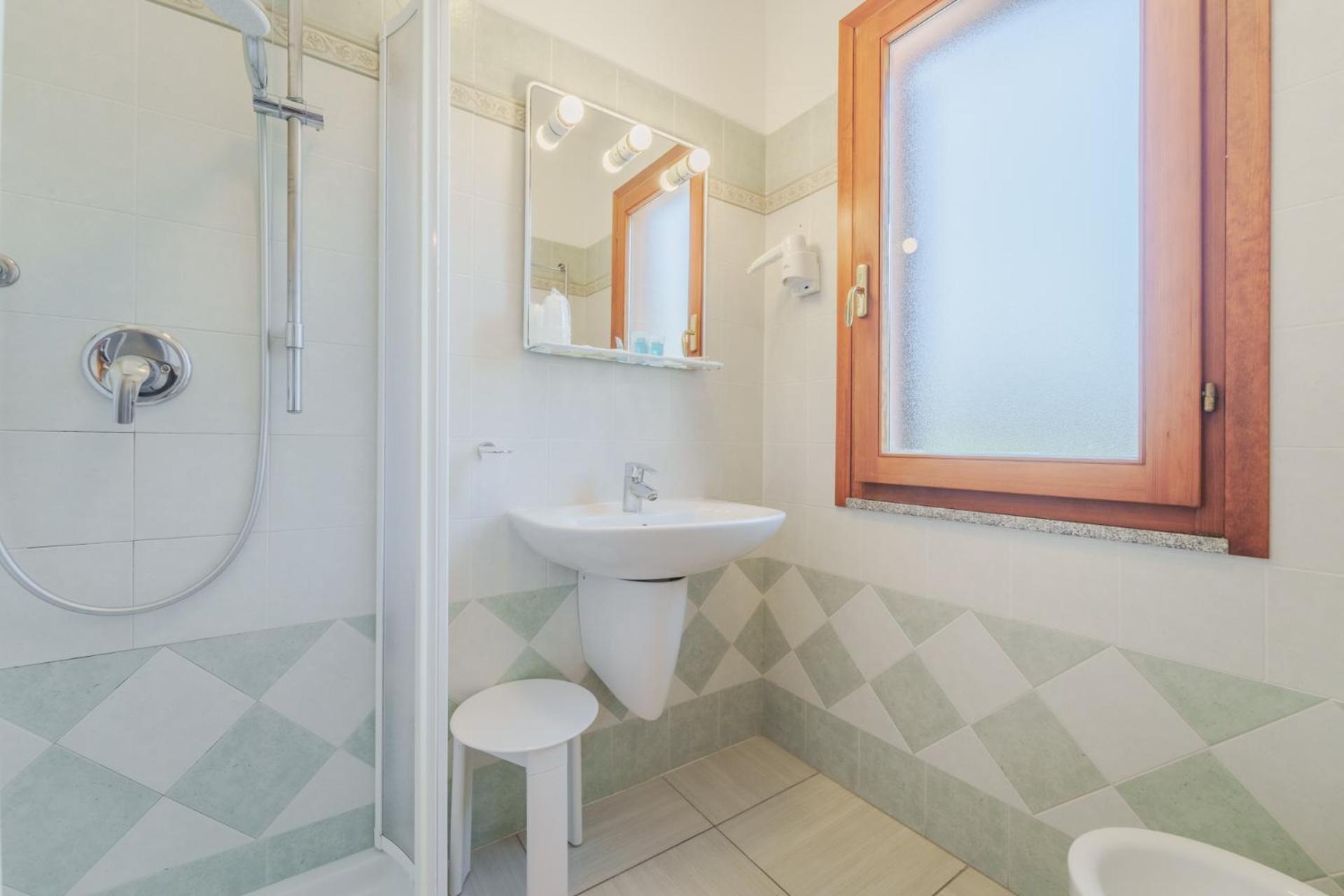 Hotel Lo Scirocco 3*
