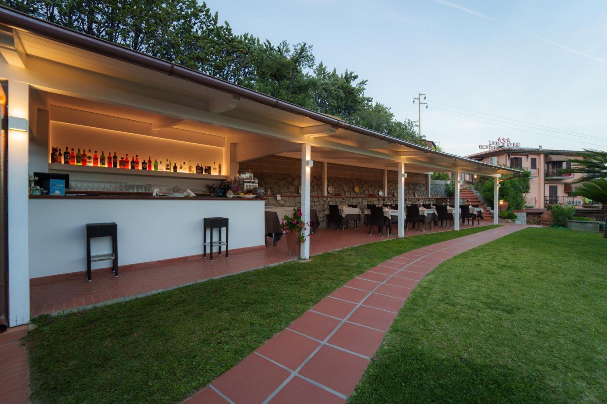 Lo Scirocco Hotel 3*