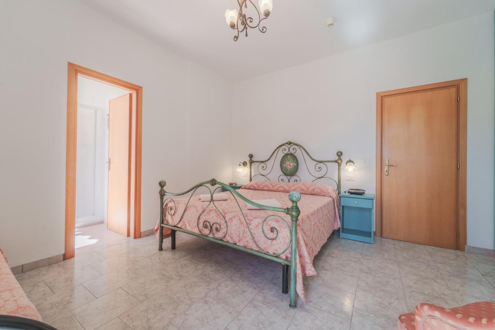 Lo Scirocco Hotel