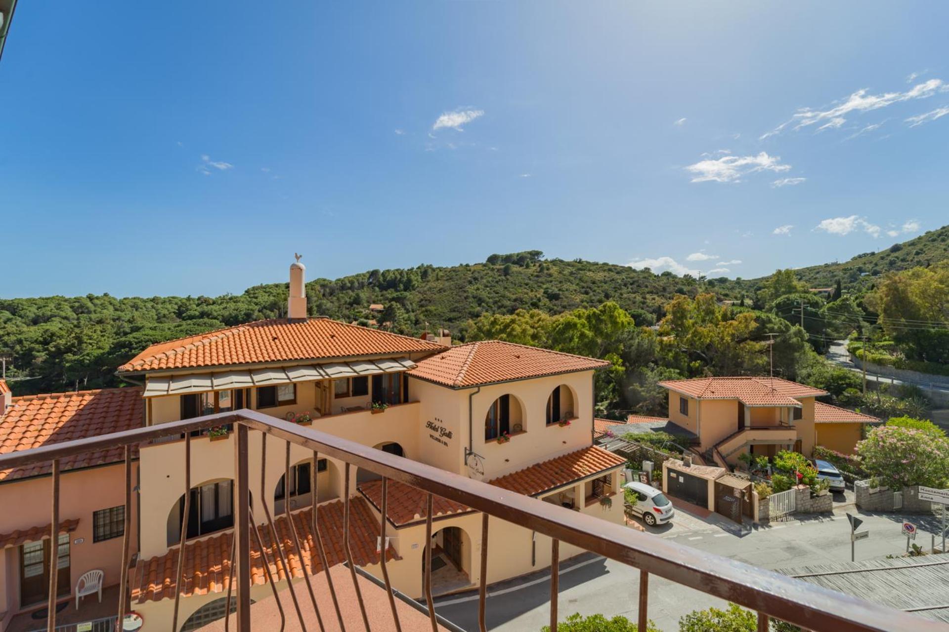 Hotel Lo Scirocco